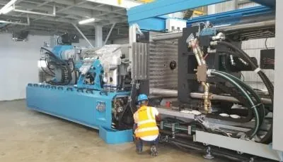 Instalación de máquina inyectora